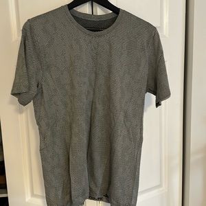 lululemon metal vent tech breathe shirt large